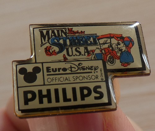 Petit pin walt disney minnie - petit,