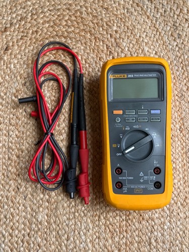 Fluke true rms - fluke, ii