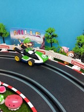 Voiture pour circuit Carrera