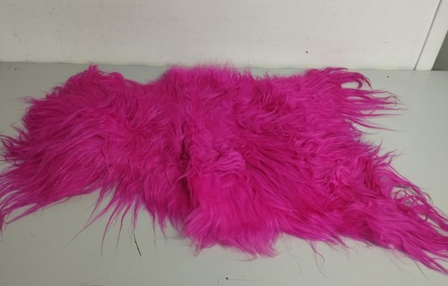 Tapis peau mouton rose - tapis,