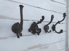 LOT DE 4 CROCHETS DE GARDE-ROBE DIFFÉRENTS ANCIENS NOSTALGIE STYLE CAMPAGNARD...