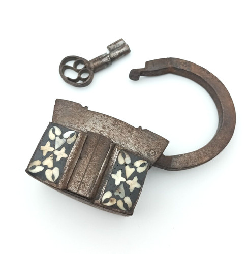 Ancien cadenas lock - cadenas,