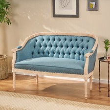 Megan Traditional Tufted