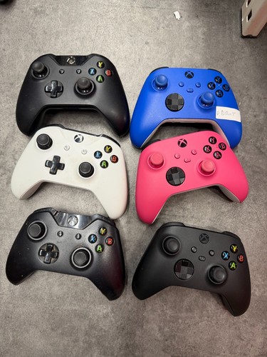 Lot manettes xbox one et - xbox,