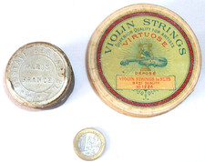 2 ANCIENNES BOITES PUB POUR