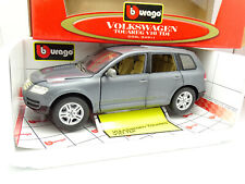 Burago 1/18 - VW Touareg V10 TDI Grey 