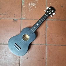 Stagg Soprano Ukulele Black Beginners Learner Uke