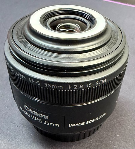 Canon 35mm 8 - ef-s, f/2.8