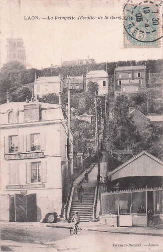 Laon grimpette escalier - la,
