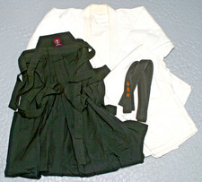 SPORT / ARTS MARTIAUX / TENUE