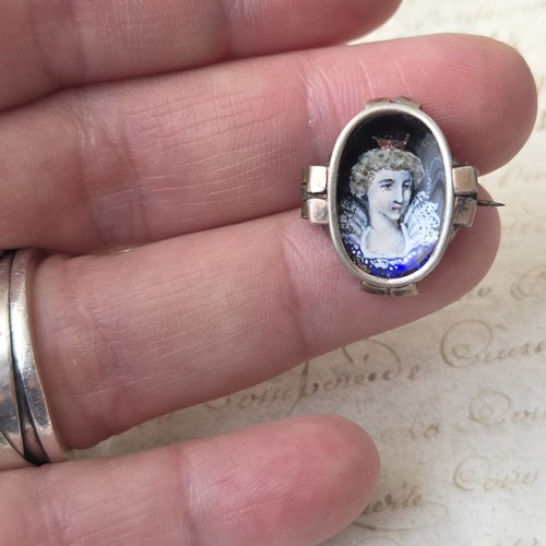 Broche ancienne email - ancienne,