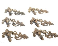 SERIE DE 6 ORNEMENTS POIGNÉES