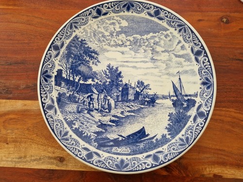 Important plat faience de - plat, en