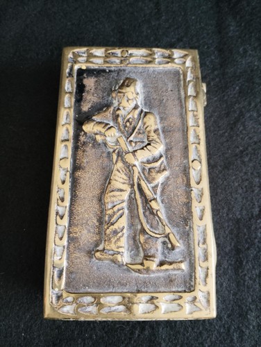 Ancienne boite coffret - boite, scène