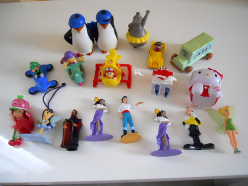 Lot figurines 11 anciens - 17,