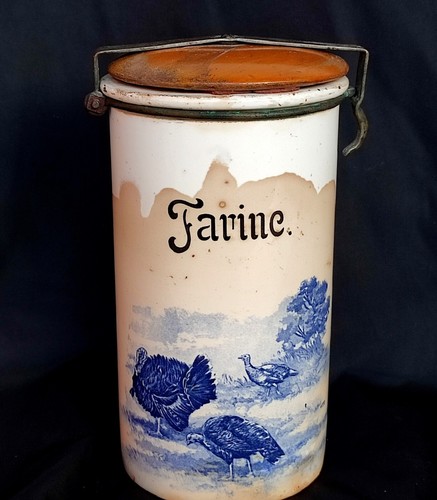 Ancienne belle boîte - belle,