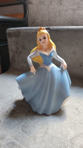 Figurine porcelaine vintage