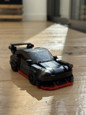 Porsche en briques de