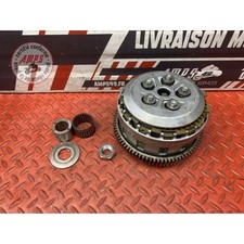 Cloche d'embrayage avec