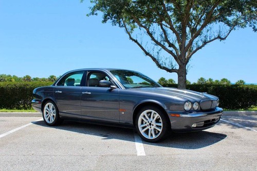2004 jaguar xjr base 4dr - xjr,