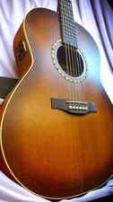 Art & Lutherie Folk Cedar Acoustic Guitar with Godin Pickup, Cherry & Cedar