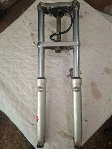 Fourche kymco 250 venox - fourche,