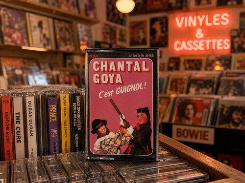 Chantal goya est guignol - -,