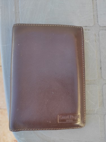 Neuf porte feuille marque - neuf,