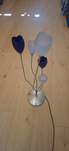Lampe type art - lampe,