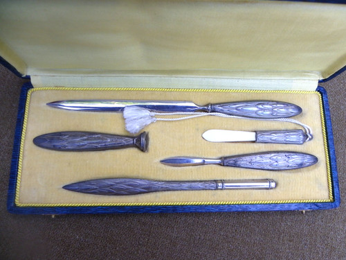 Nécessaire bureau art - de,