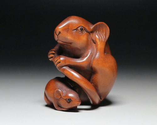Ancienne souris japonaise