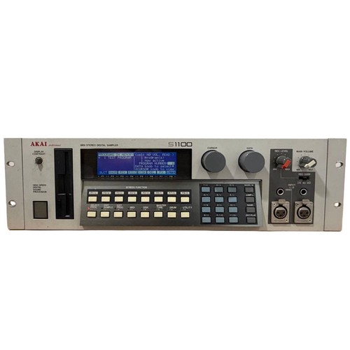 Akai s1100 16bit - 16bit, stereo