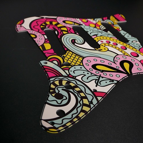 Pickguard fender strat - pickguard,