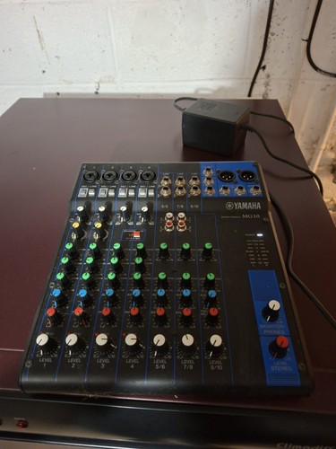 Mixing console yamaha - 🎧,