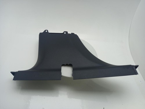 Mercedes eqa pillar trim - eqa,