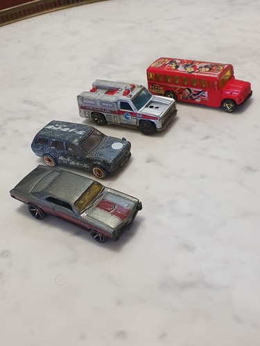 Lot voitures hot wheels - 4,