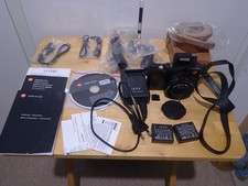 APPAREIL PHOTO COMPACT LEICA