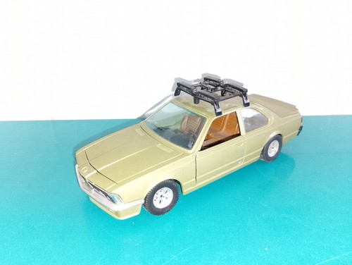 2704251 burago bmw - 2704251,