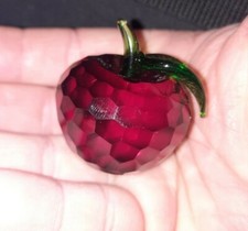 Coffret big Apple pomme en cristal de la marque Ozlem Kristal décoration neuf 