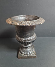 Vase Médicis en fonte