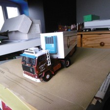 volvo f89 tracteur et remorque