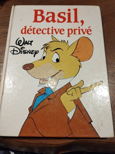 Basil detective prive walt - detective,