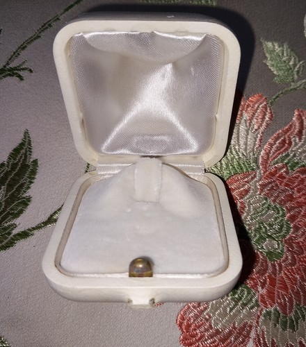 Ecrin bijoux ancien - a, pour