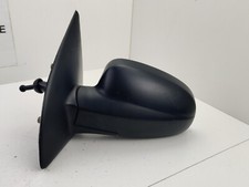 Chevrolet Aveo T200 Bj. 2009 org. man. Außenspiegel LINKS schwarz unlackiert ?