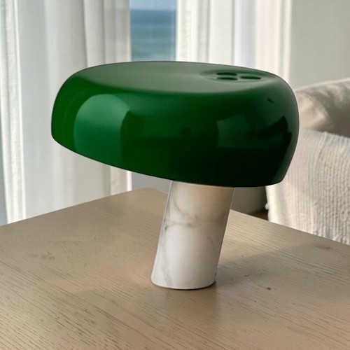 Lampe poser design pied - à,