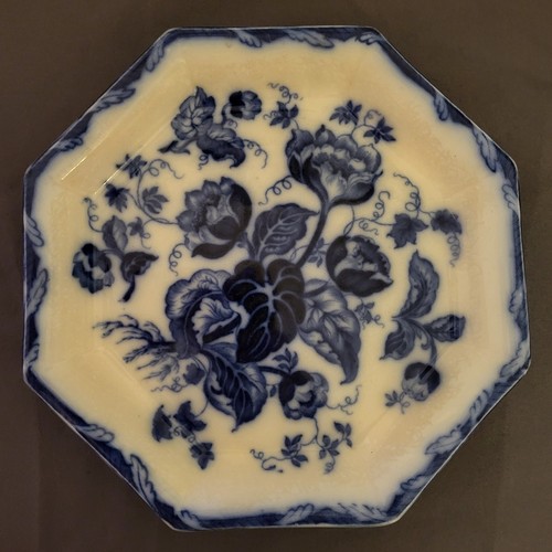 Rare assiette porcelaine - rare, de