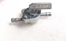 ROBINET D'ESSENCE UNIVERSEL