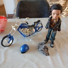 Vintage Bratz Motorcycle Style CADE Doll MGA 2003 # 32