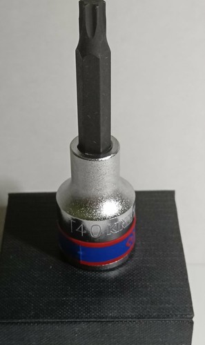 Douille longue torx - longue, t40