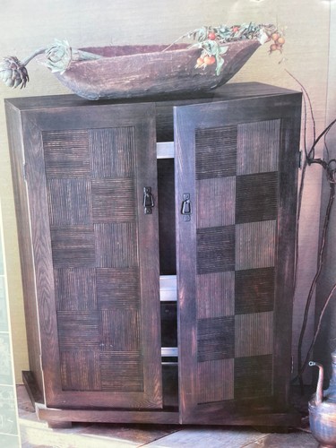 Armoire - , in